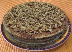Вафельный торт с орехами