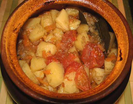 Рецепт картошки и куриных желудков в мультиварке